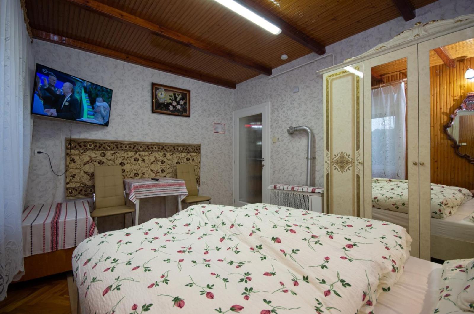 Amalia Apartman ギュラ エクステリア 写真